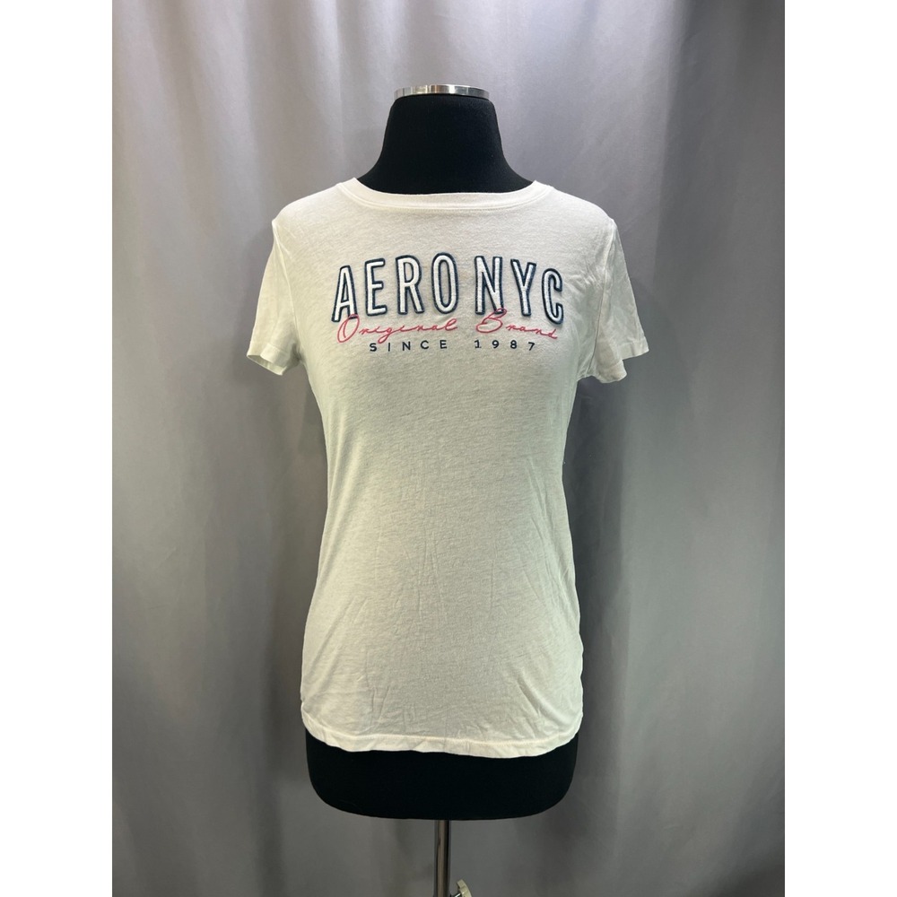 Aeropostale Classic Crew T Shirt Womens Medium Beige Cotton Aero Nyc Embroidered